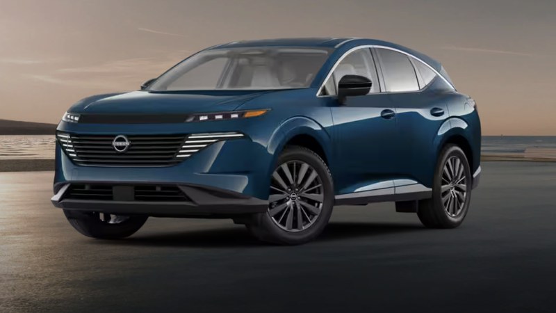 2026 Nissan Murano SL in deep blue with chrome grille slats and machined-face two-tone wheels