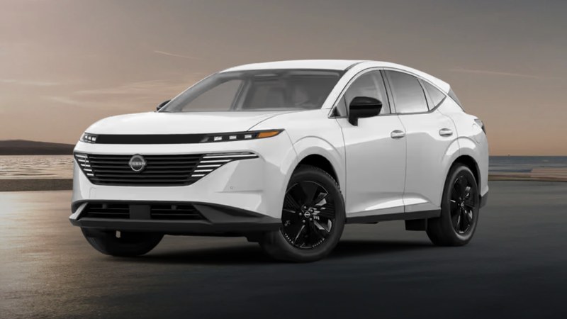 2026 Nissan Murano SV in Glacier White with blacked-out grille and gloss-black wheels